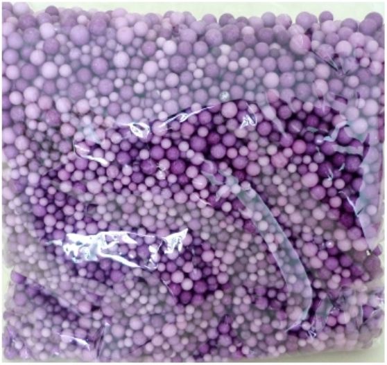 Bolinhas Roxo Mesclado esferovite