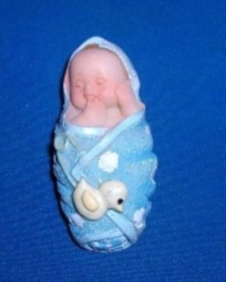 BEBÉ COM PATINHO